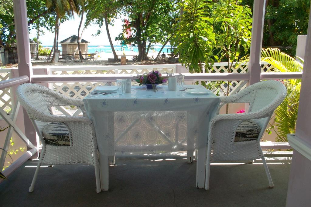 Beach Guest House Cleverdale Bridgetown Exterior foto